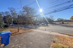 1146 Chestnut St, Newton, MA 02464 - Photo 27