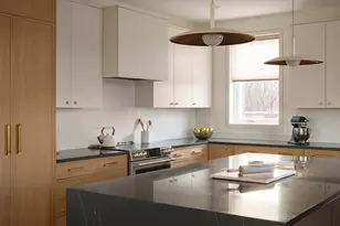 17 Smith Pl, Cambridge, MA 02138 - Photo 1