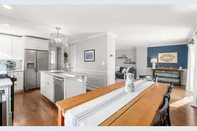 19 N Mead St, Boston, MA 02129 - Photo 9