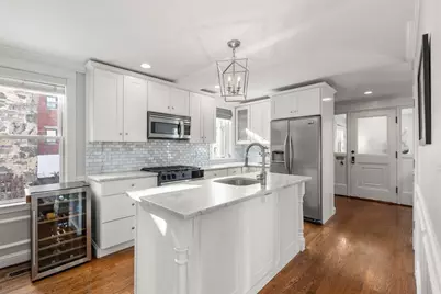 19 N Mead St, Boston, MA 02129 - Photo 5