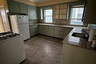 133 Vernal St, Everett, MA 02149 - Photo 5