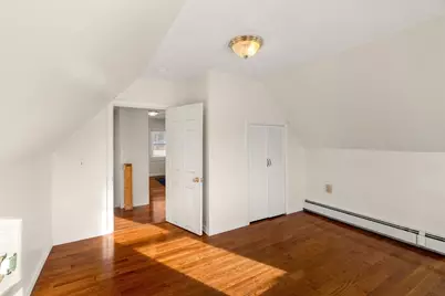 28 Liberty St, Lowell, MA 01851 - Photo 17