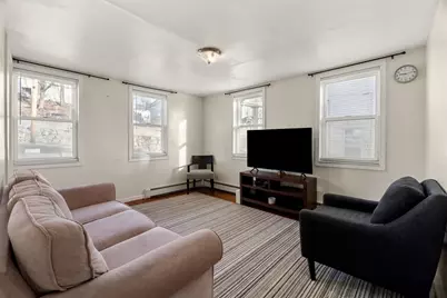 28 Liberty St, Lowell, MA 01851 - Photo 9