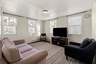 28 Liberty St, Lowell, MA 01851 - Photo 9