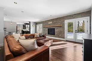 9 Coach Rd, Plainville, MA 02762 - Photo 9