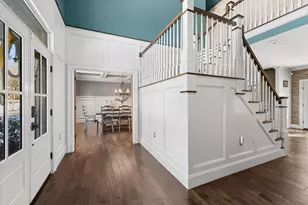 9 Coach Rd, Plainville, MA 02762 - Photo 5