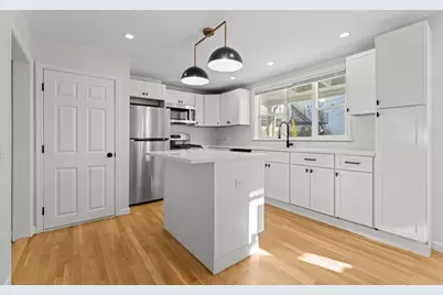 9 Dexter #SF, Boston, MA 02127 - Photo 5