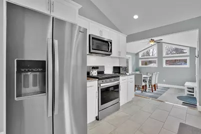 19 Anne St, East Longmeadow, MA 01028 - Photo 11