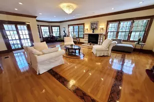 72 Charlemont St, Newton, MA 02461 - Photo 3