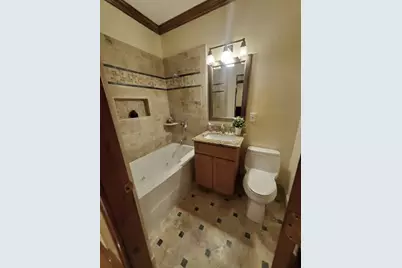 72 Charlemont Street, Newton, MA 02461 - Photo 25