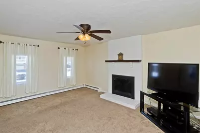 11 Bellingham Rd, Blackstone, MA 01504 - Photo 9