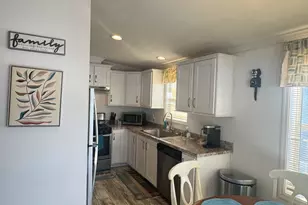 160 Washington St, Plainville, MA 02762 - Photo 11