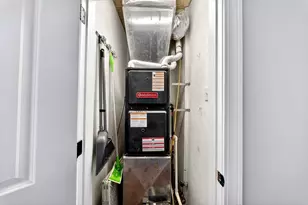 157 Earle St, Fall River, MA 02723 - Photo 21