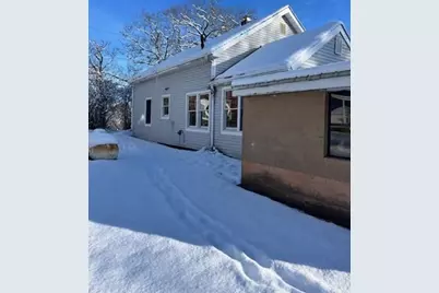 70 Mt Pleasant Street, Athol, MA 01331 - Photo 7