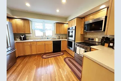 147 Pine Street, Dedham, MA 02026 - Photo 3