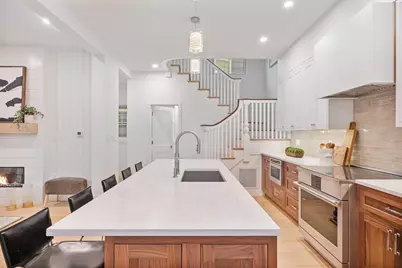 65 Francis #A, Brookline, MA 02446 - Photo 5