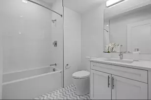 301 Border, Boston, MA 02128 - Photo 13