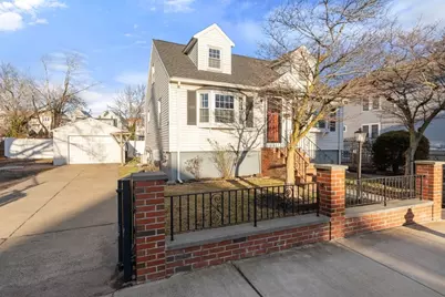 85 Winthrop Rd, Chelsea, MA 02150 - Photo 21