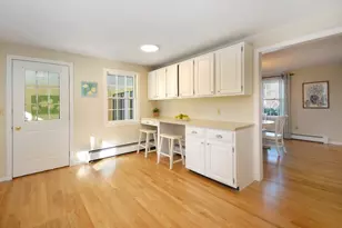 100 Harrington Ave, Concord, MA 01742 - Photo 5