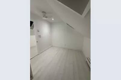 9 Winton St #3, Boston, MA 02131 - Photo 3