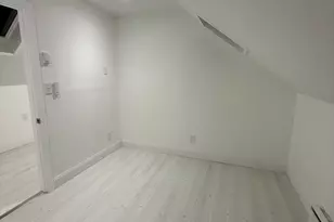 9 Winton St, Boston, MA 02131 - Photo 3