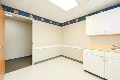 835 W Central St #A/B, Franklin, MA 02038 - Photo 27