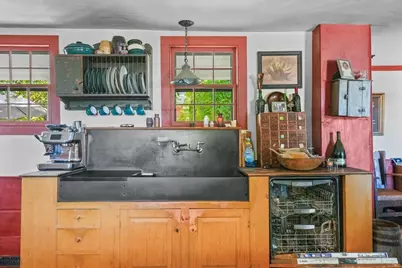 21 Sturbridge Rd, Brimfield, MA 01010 - Photo 9