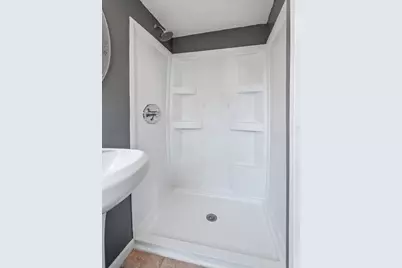 52 Moran St. #2L, Gardner, MA 01440 - Photo 11