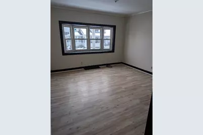 15 Dana St, Lowell, MA 01852 - Photo 3