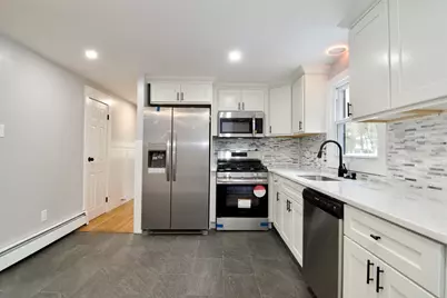 156 Saffron Cir, Springfield, MA 01129 - Photo 17