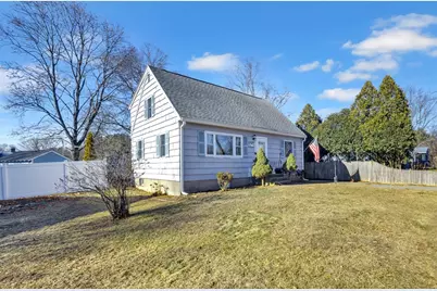 18 Clancy Street, Chelmsford, MA 01824 - Photo 3