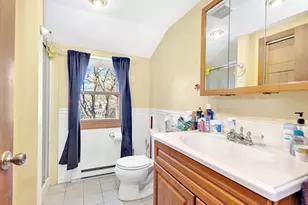 18 Clancy St, Chelmsford, MA 01824 - Photo 7