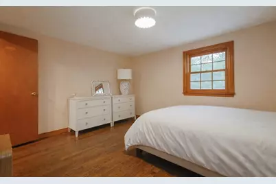 25 Forest St, Medfield, MA 02052 - Photo 31