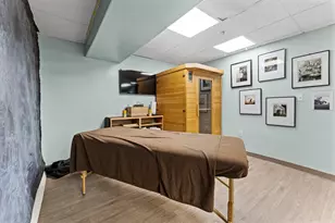 39 Pleasant St, Stoneham, MA 02180 - Photo 15