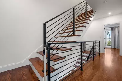 7 Kemble Place, Boston, MA 02127 - Photo 9