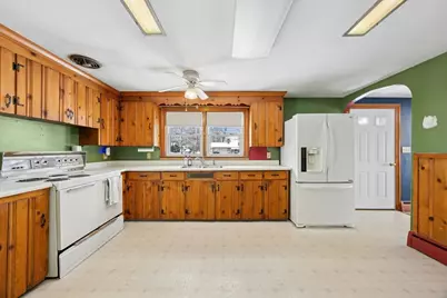 156 Hurd St, Fitchburg, MA 01420 - Photo 3