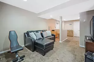 16 Heron Ln, Hopedale, MA 01747 - Photo 33