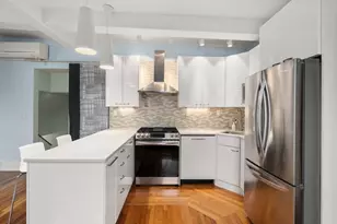 96 Brook St, Brookline, MA 02445 - Photo 3