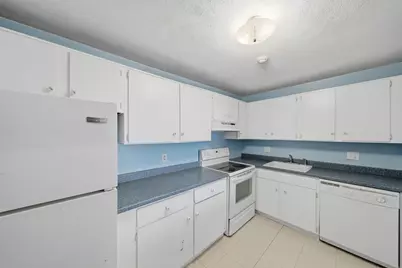 500 Northshore Rd #6B, Peabody, MA 01960 - Photo 5