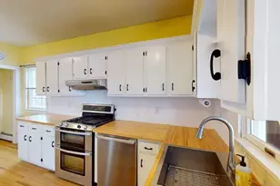 416 Brown St, Attleboro, MA 02703 - Photo 9