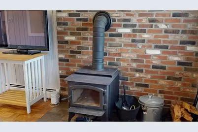 416 Brown St, Attleboro, MA 02703 - Photo 13