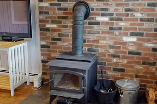 416 Brown St, Attleboro, MA 02703 - Photo 13