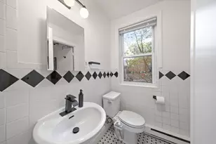 102 Revere St, Boston, MA 02114 - Photo 21