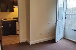 100 Smith St, Fall River, MA 02721 - Photo 11