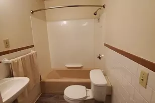 100 Smith St, Fall River, MA 02721 - Photo 9