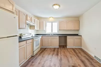 24 Sunflower Lane #B, Westfield, MA 01085 - Photo 13