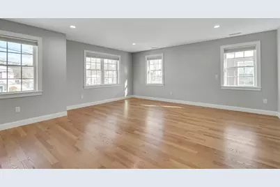 126 Dale St, Waltham, MA 02451 - Photo 23