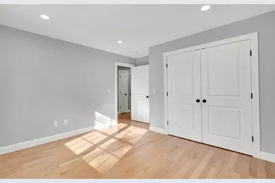 126 Dale St, Waltham, MA 02451 - Photo 29