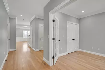 126 Dale St, Waltham, MA 02451 - Photo 3