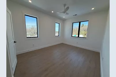 1060 Main St #305, Millis, MA 02054 - Photo 7